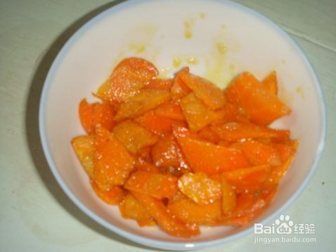 炒木耳鸡蛋的做法