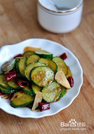 小炒黄瓜片的做法