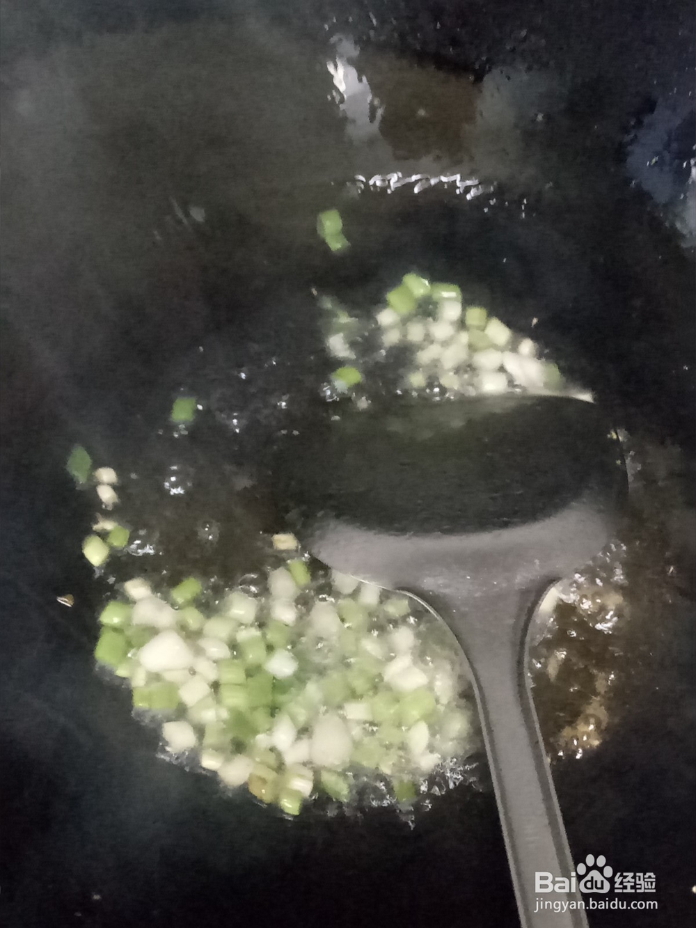 青菜鸡蛋火腿肠米饭