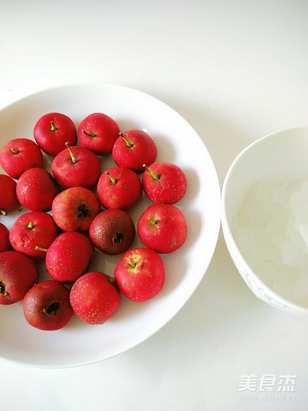 冰糖葫芦的做法