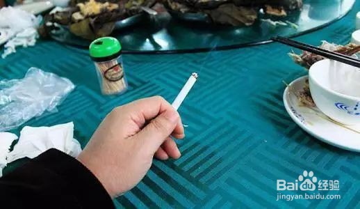 如何认知饭后不良习惯