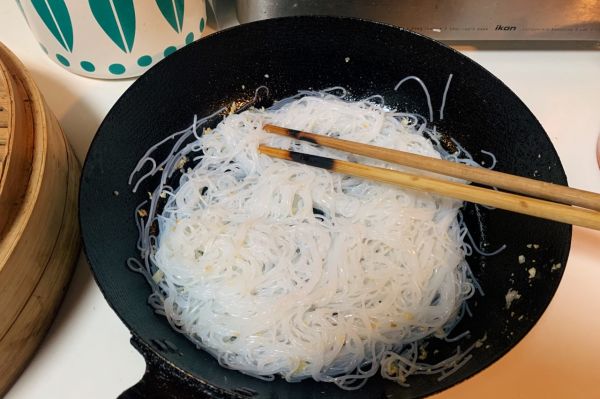 #餐桌上的春日限定#蒜茸粉丝蒸扇贝