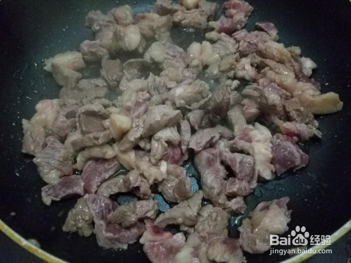 青椒炒牛肉怎么做？