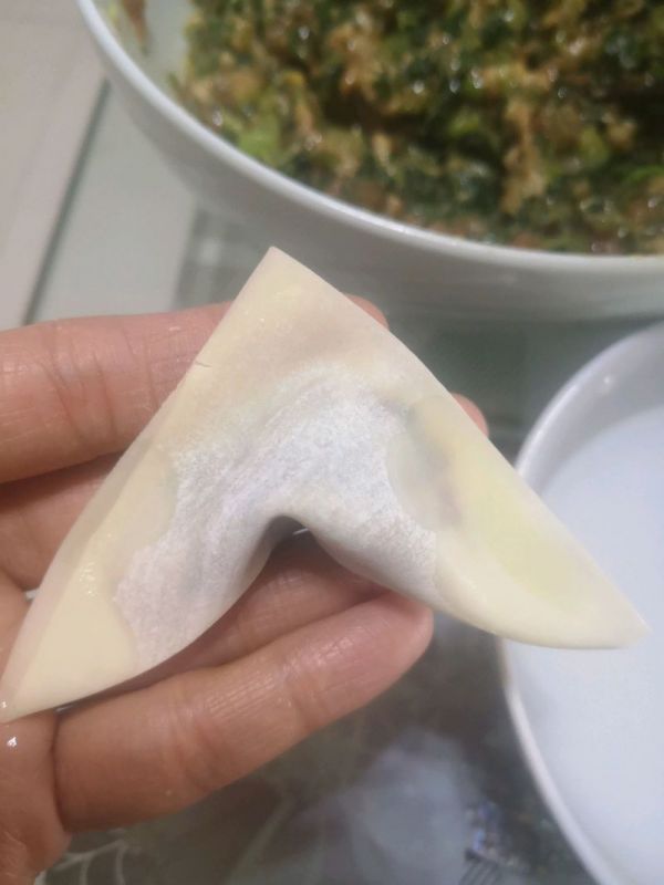 鲜味大馅小馄饨