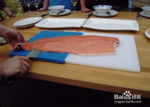 三文鱼各部位切片图解
