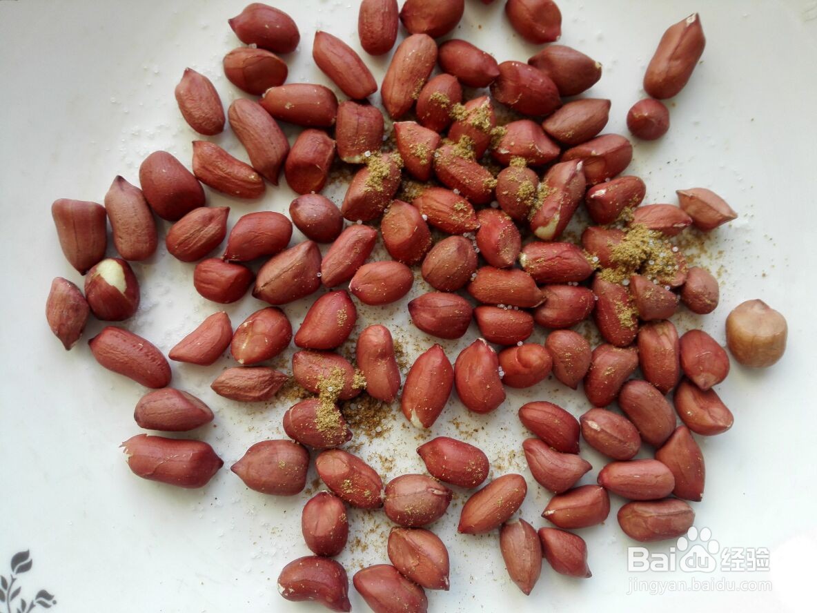 东北盐爆花生米的做法