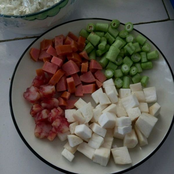 杏鲍菇双肠炒饭