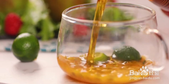 百香果虾仁青瓜沙拉的做法