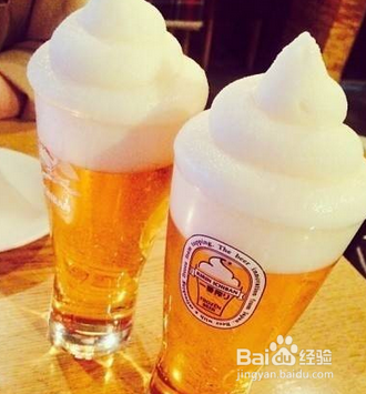 过量饮用啤酒的危害？