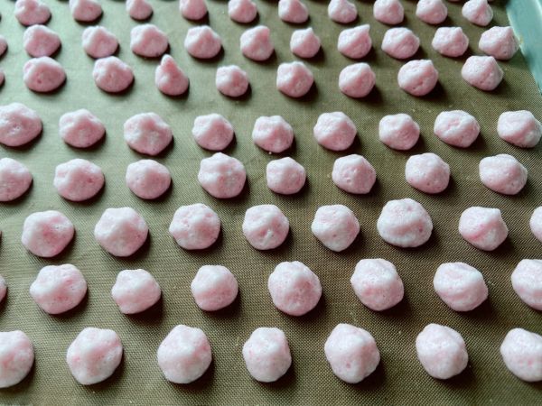 火龙果蛋白溶豆