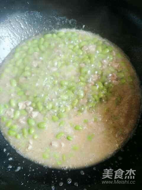 肉丁毛豆的做法