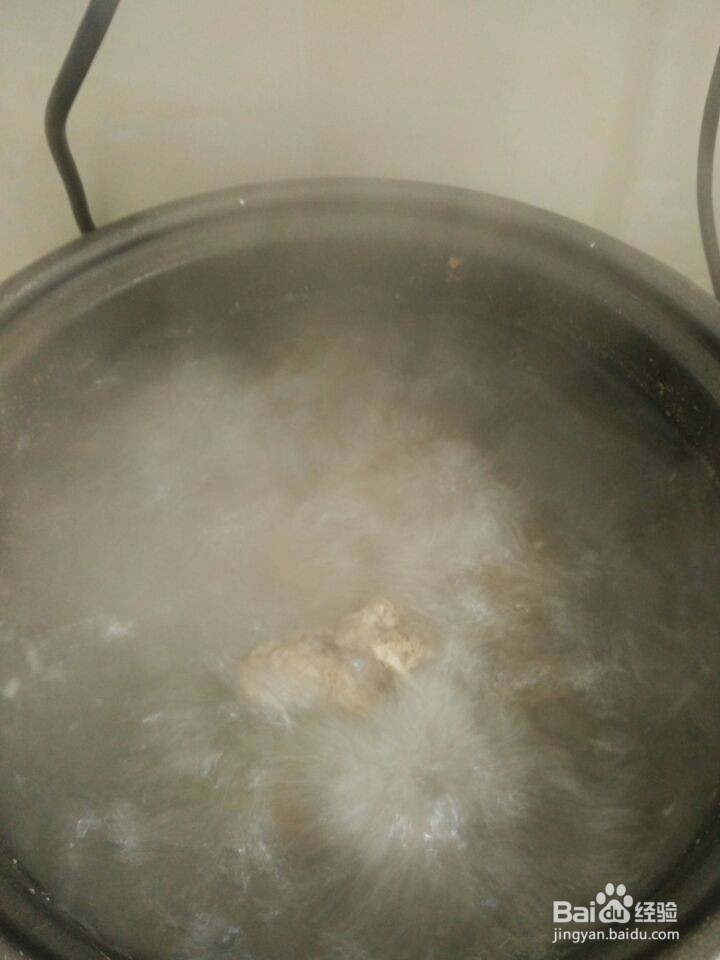 电饭煲熬海带骨头汤