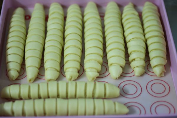 肉松毛毛虫面包