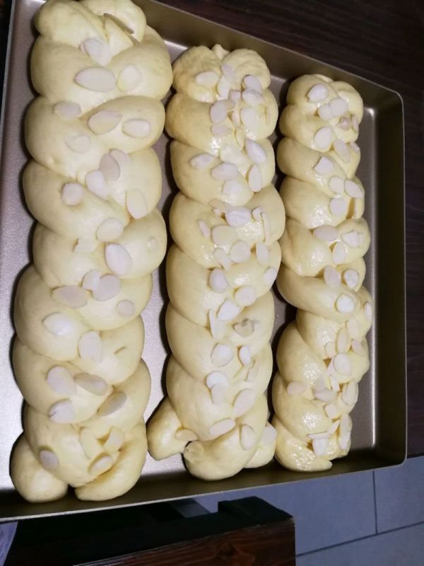 淡奶油辫子面包