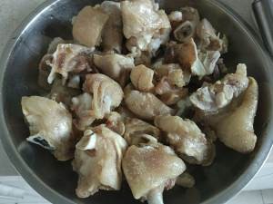 广西甜酸猪脚的做法