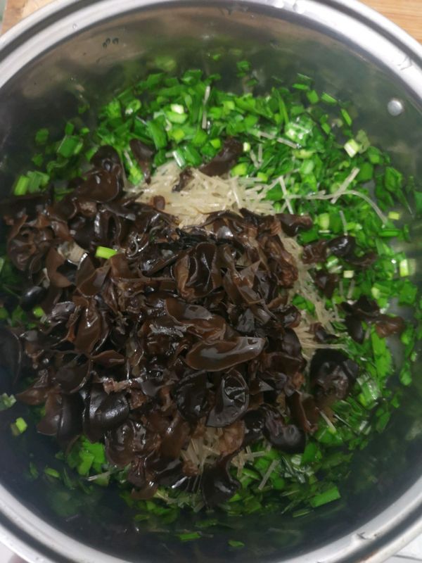饺子皮韭菜盒子