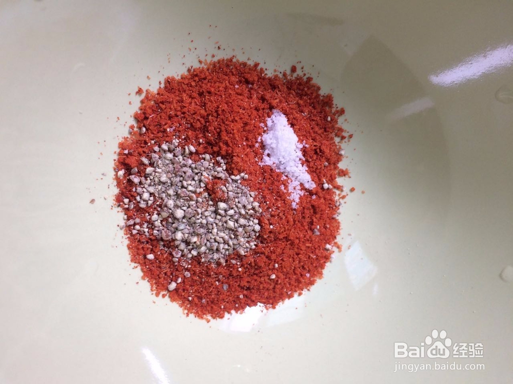 怎么用煎锅制作美味的奥尔良鸡翅