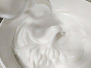 提拉米苏蛋糕卷的做法