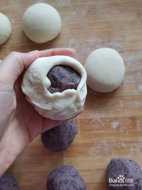豆沙面刺猬的做法