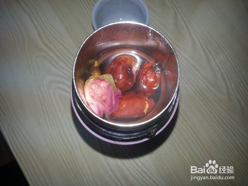 经期养生茶:玫瑰枣红糖水