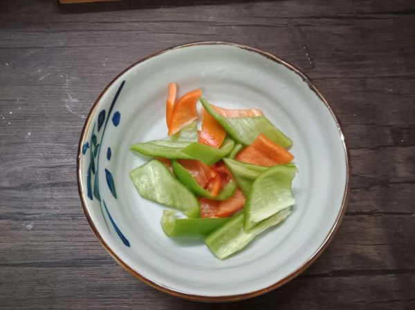 菠萝咕噜肉##金龙鱼营养强化维生素A 新派菜油#