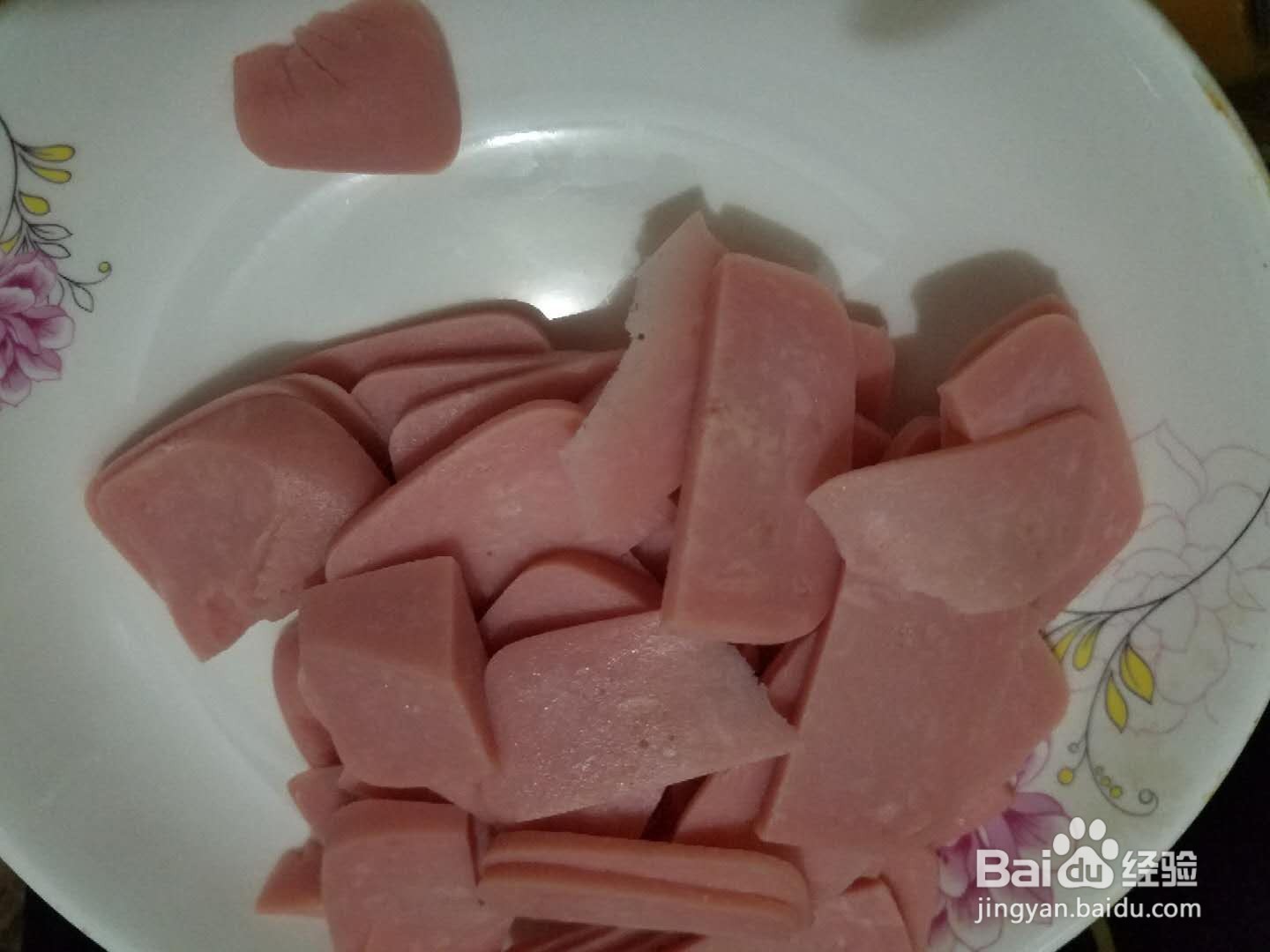 青椒火腿炒鸡蛋怎么做