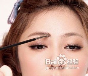 如何让眉毛变浓