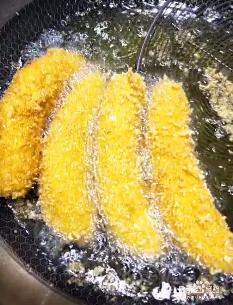 香蕉这样吃，外酥里嫩，好吃的不得了！