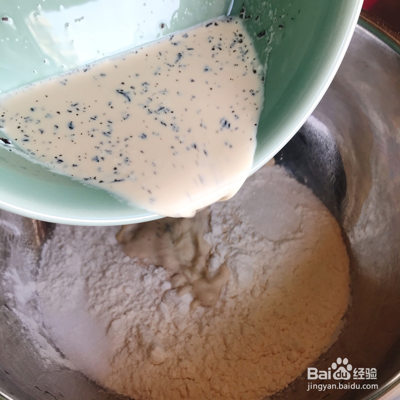 红茶牛奶贝果的做法