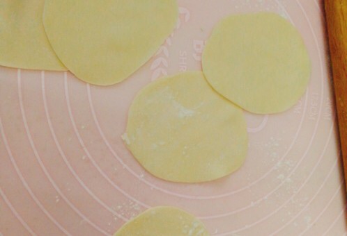 焦香猪肉香菇锅贴