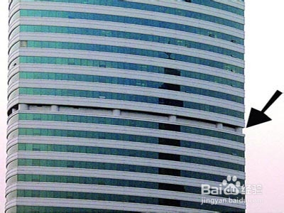 发生火灾时如何正确逃生