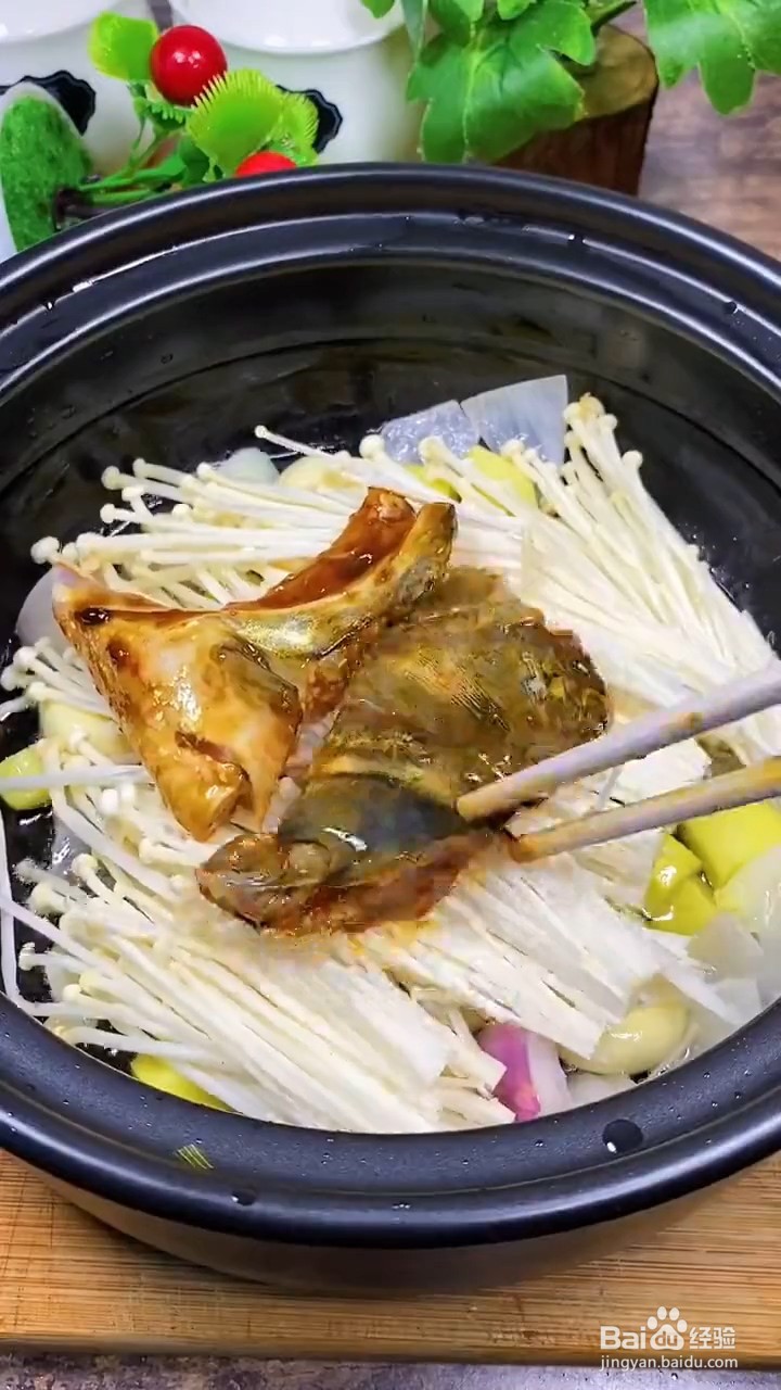 如何自制美味好吃的啤酒炖鱼头