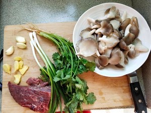 鲜美的平茹牛肉