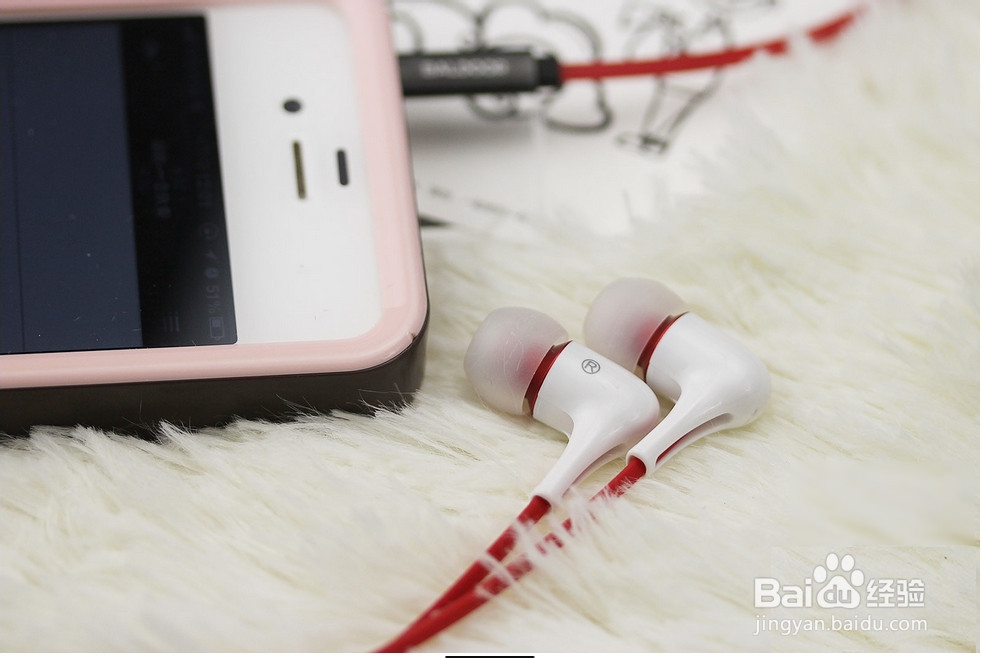如何使用IPHONE耳机