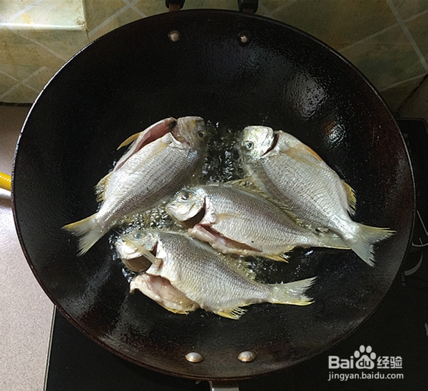 酱烧海立鱼的制作方法