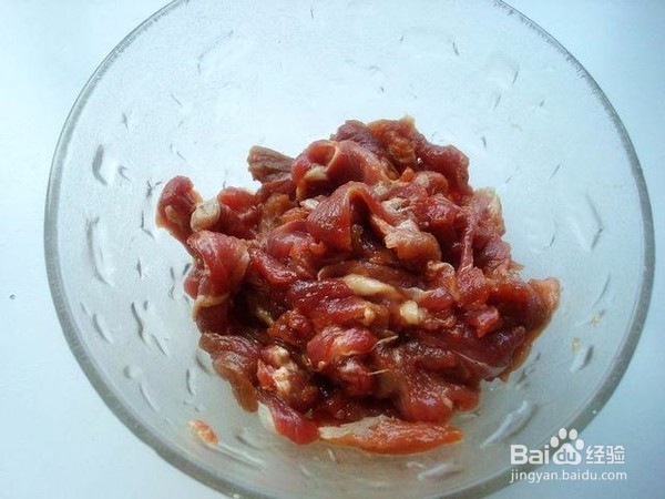 羊肉炒芹菜的做法