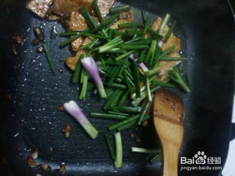 脆皮香葱豆腐的做法