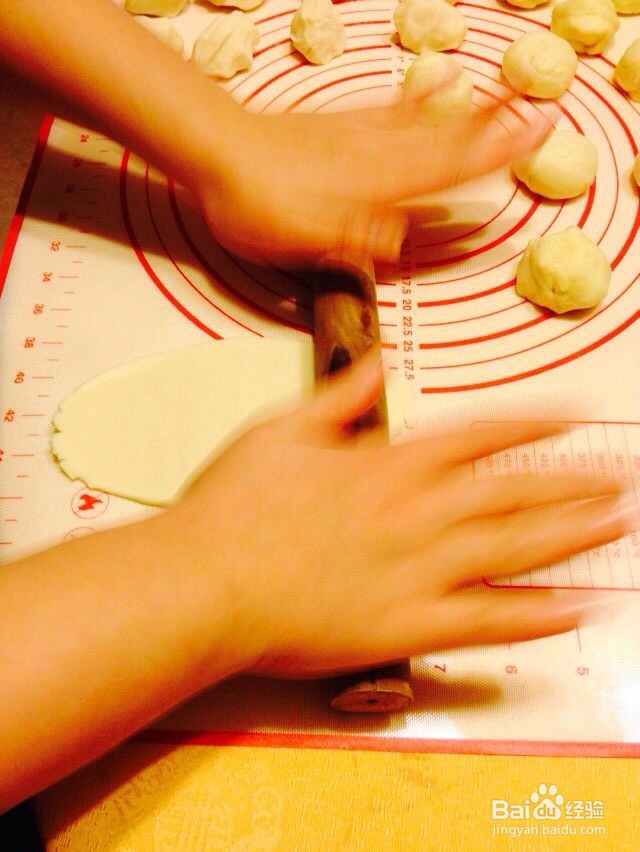 金枪鱼肉松酥饼的做法