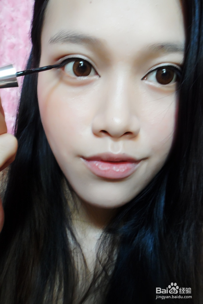 轻松打造超简单小女人温柔范儿红唇妆