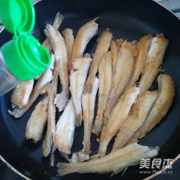 孜然沙丁鱼的做法