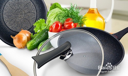 【生活小妙招】如何快速有效清洁油腻腻的锅盖