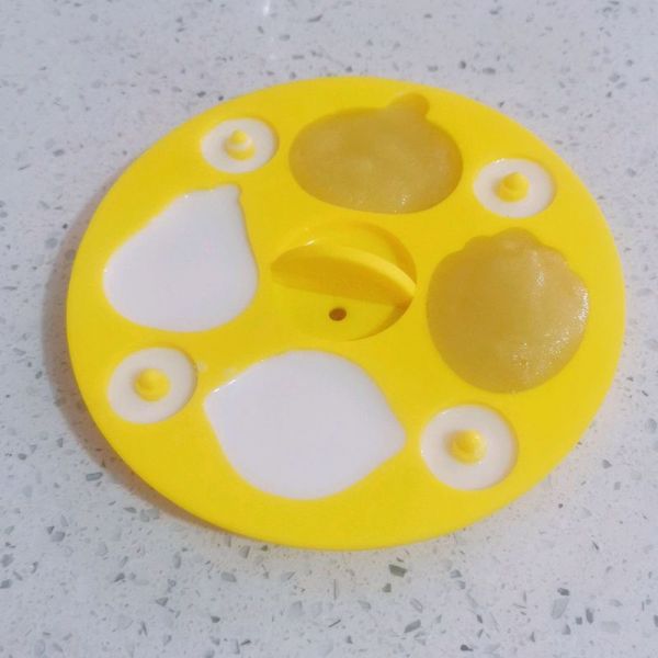 椰香芒果千层糕