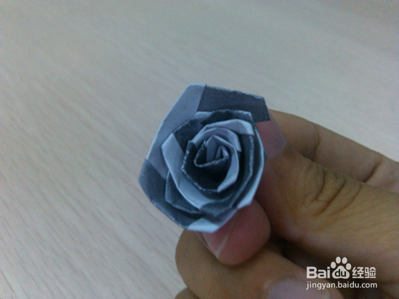 如何折纸简单的玫瑰