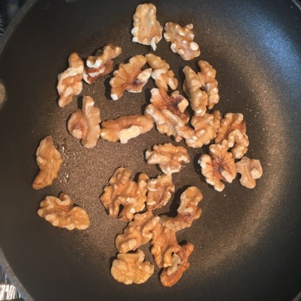 菠菜核桃芝士咸蛋糕