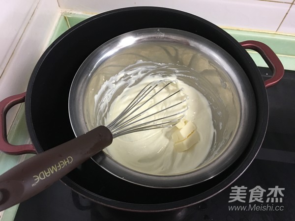 拉花轻乳酪蛋糕