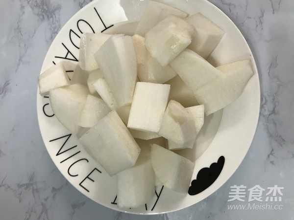 萝卜排骨汤的做法