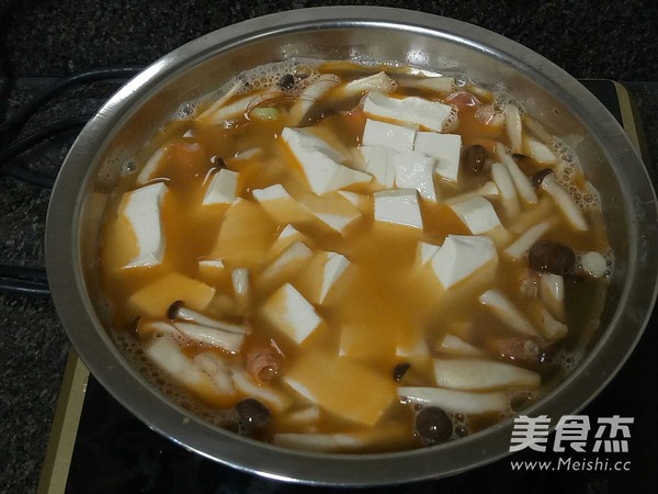 蟹味菇虾头汤