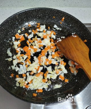 黄金炒米饭怎么做