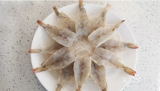 网红美食蒜蓉粉丝蒸虾，这样做妙不可言