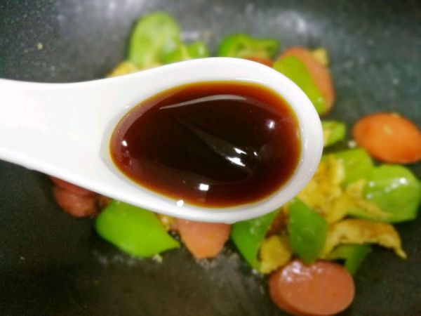 青椒火腿炒鸡蛋